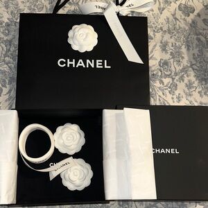 Chanel Black and White Gift Set